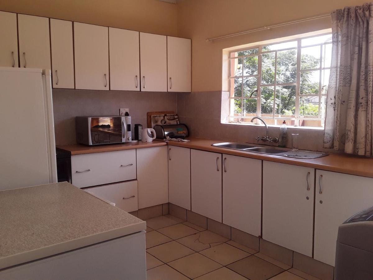 Vuya Nathi Bed And Breakfast มันซีนี ภายนอก รูปภาพ