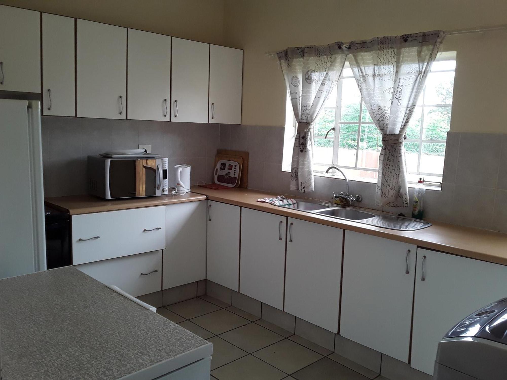 Vuya Nathi Bed And Breakfast มันซีนี ภายนอก รูปภาพ
