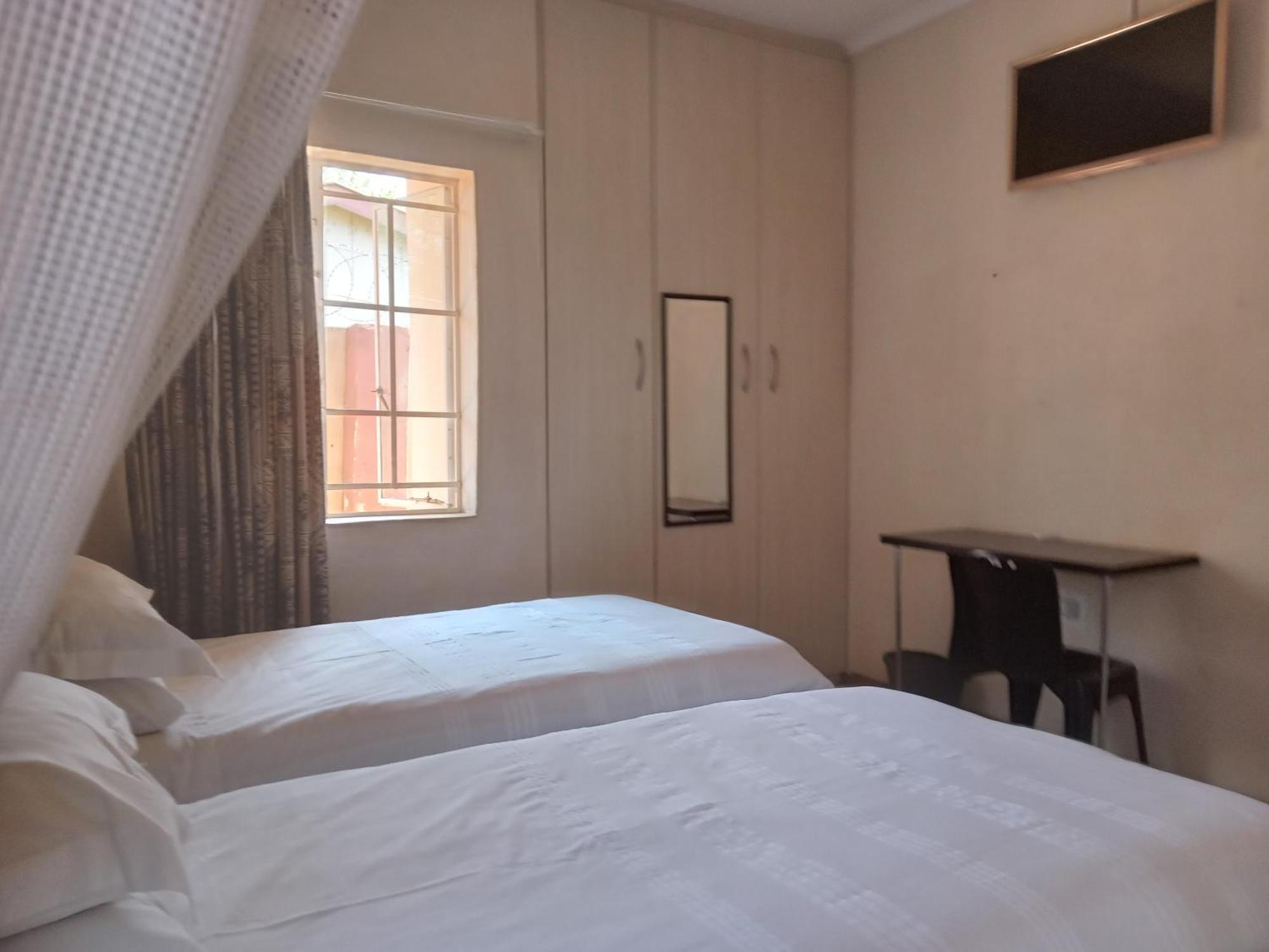 Vuya Nathi Bed And Breakfast มันซีนี ภายนอก รูปภาพ